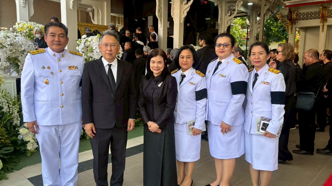 พิธีพระราชทานเพลิงศพ ผู้ช่วยศาสตราจารย์ พันเอก ชูชาติ พิทักษากร ศิลปินแห่งชาติ