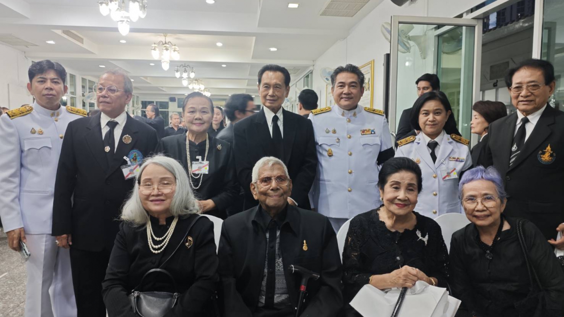 สมเด็จพระกนิษฐาธิราชเจ้าฯ เสด็จไปในการพระราชทานเพลิงศพ นายสุรพล โทณะวณิก ศิลปินแห่งชาติ