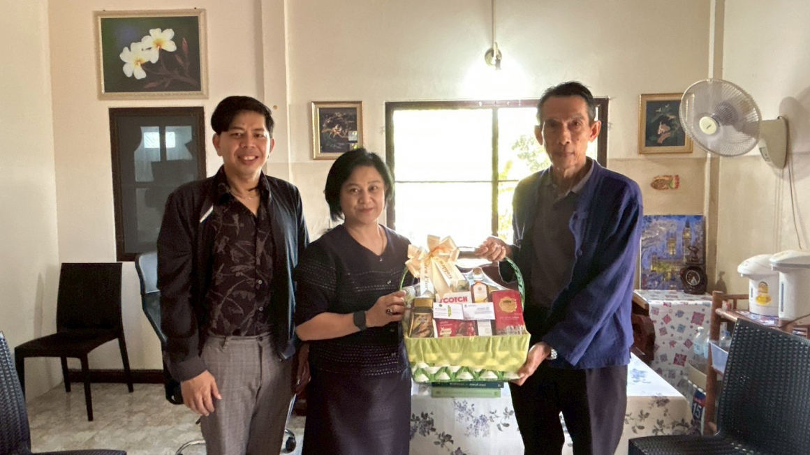 กองกองทุนส่งเสริมงานวัฒนธรรม เยี่ยมนายทำนุ อ้นประเสริฐ ผู้มีผลงานดีเด่นฯ