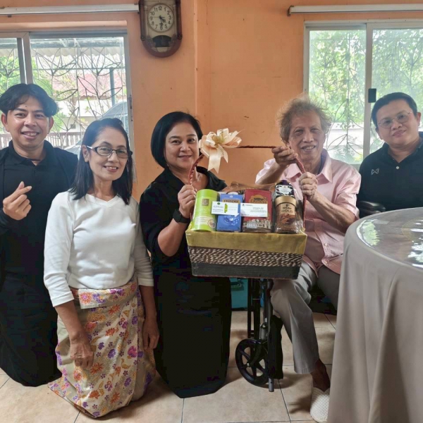 กองกองทุนส่งเสริมงานวัฒนธรรม เยี่ยมศิลปินแห่งชาติ ๒ ท่าน