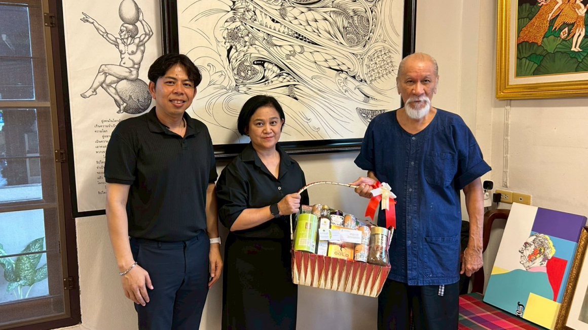 กองกองทุนส่งเสริมงานวัฒนธรรม เยี่ยมนายช่วง มูลพินิจ ศิลปินแห่งชาติ