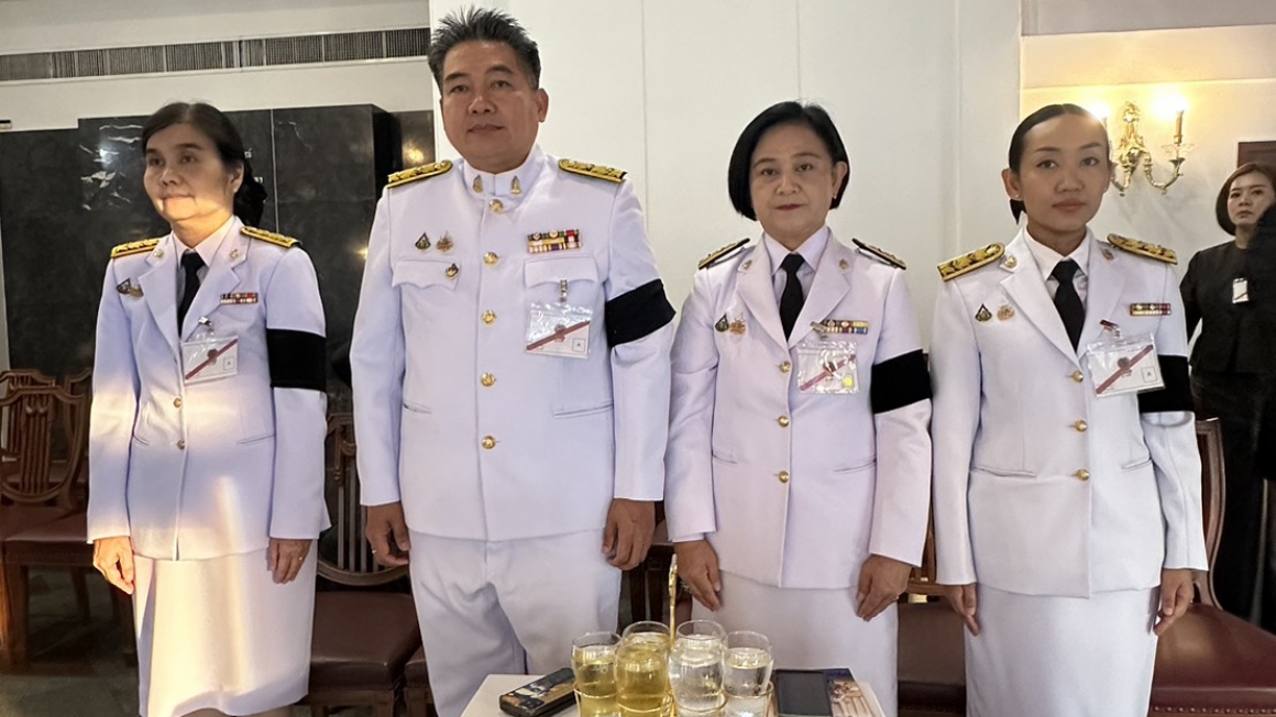 สมเด็จพระกนิษฐาธิราชเจ้าฯ เสด็จฯ ไปในการพระราชทานเพลิงศพ ร้อยโท วศิน อินทสระ ศิลปินแห่งชาติ 