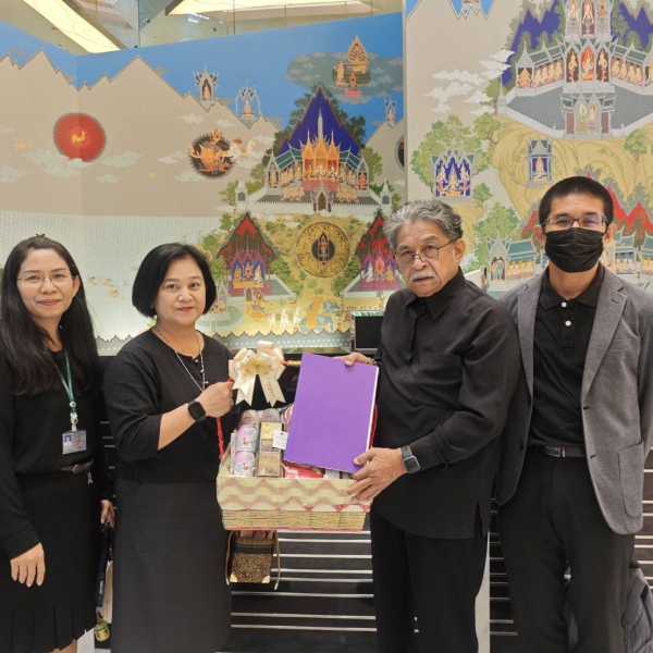 กองกองทุนส่งเสริมงานวัฒนธรรม เยี่ยมศิลปินแห่งชาติ ๒ ท่าน