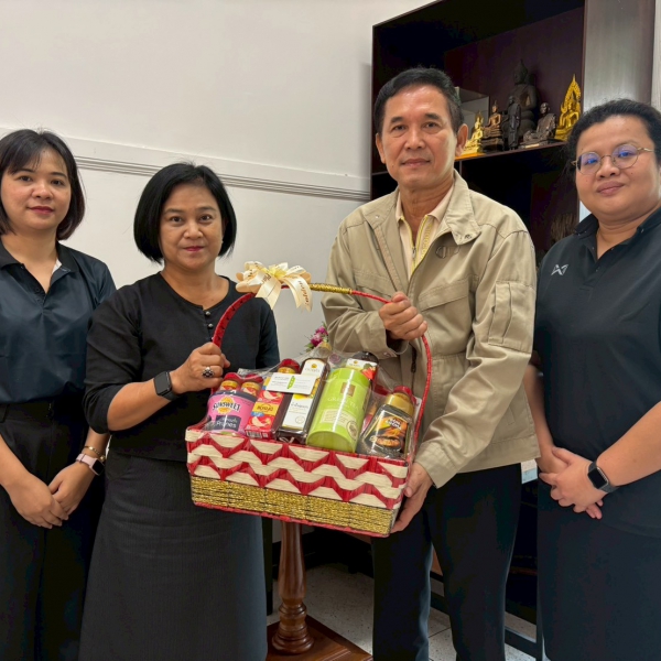 กองกองทุนส่งเสริมงานวัฒนธรรม เยี่ยมนายปกรณ์ พรพิสุทธิ์ ศิลปินแห่งชาติ