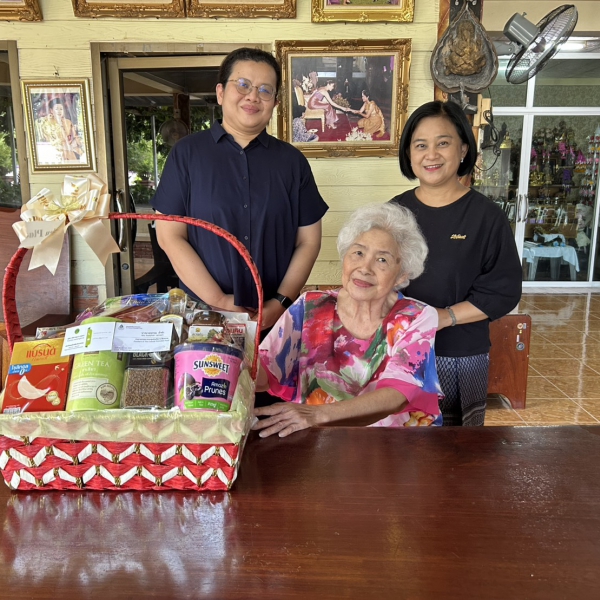 กองกองทุนส่งเสริมงานวัฒนธรรม เยี่ยมศิลปินแห่งชาติ ๒ ท่าน