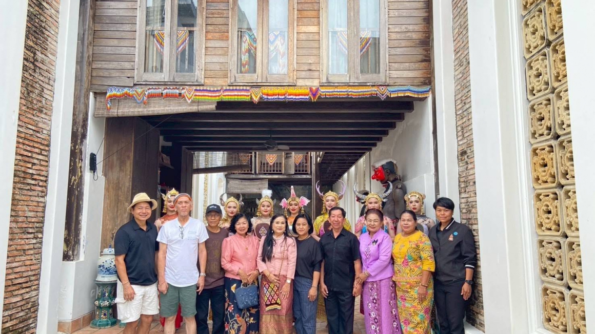 กองกองทุนส่งเสริมงานวัฒนธรรม เยี่ยมศิลปินแห่งชาติและผู้มีผลงานดีเด่นฯ ในพื้นที่ภาคใต้ วันที่ ๓