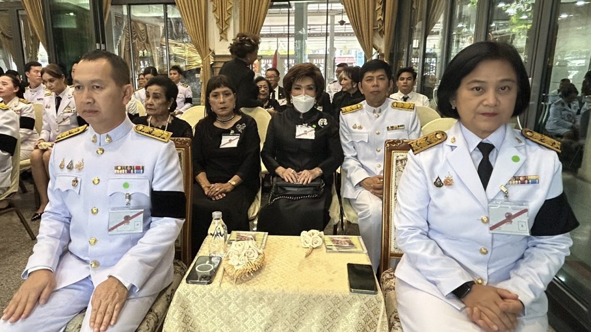 พิธีพระราชทานเพลิงศพ นางมัณฑนา เกียรติวงศ์ ศิลปินแห่งชาติ