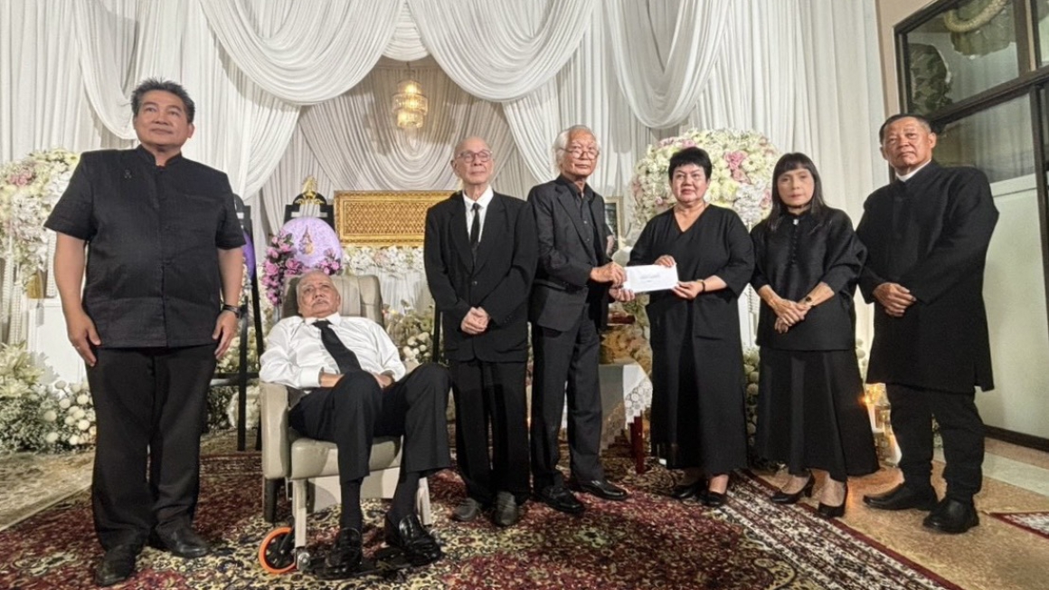 พิธีสวดพระอภิธรรม นายสมบูรณ์สุข นิยมศิริ ศิลปินแห่งชาติ