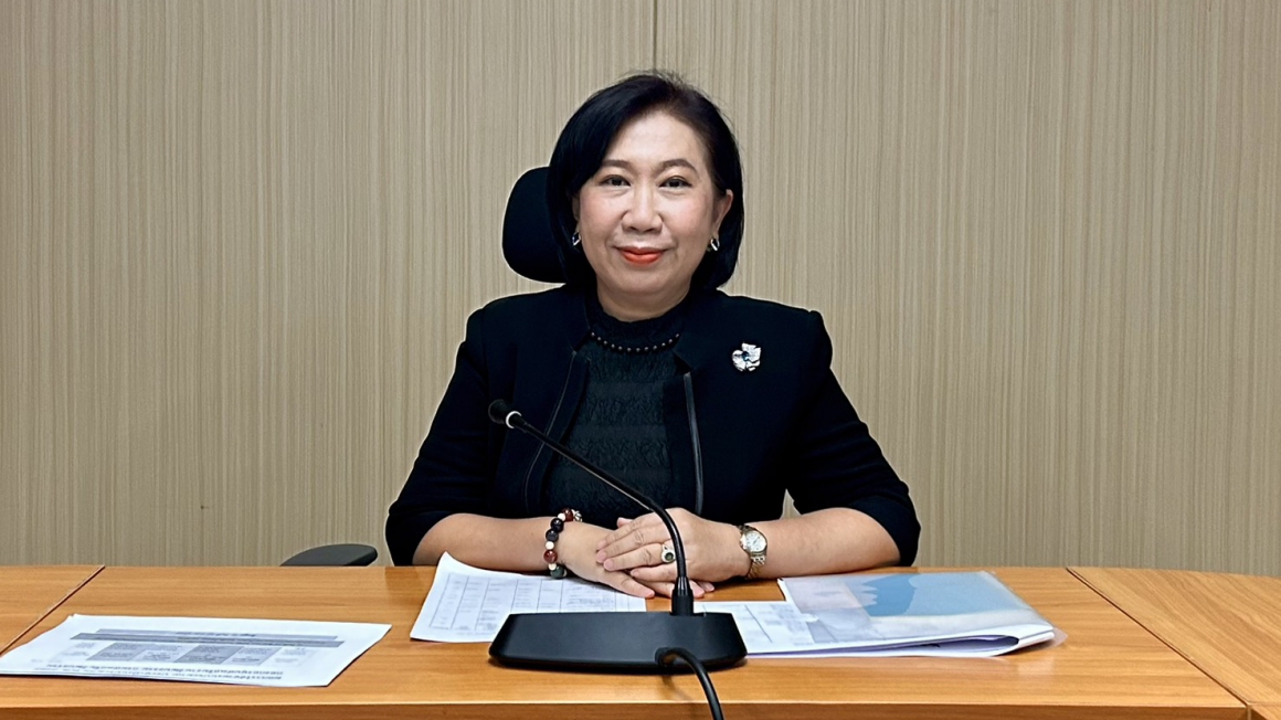 รองอธิบดีกรมส่งเสริมวัฒนธรรม เป็นประธานการประชุมและมอบนโยบายการดำเนินงานของกองกองทุนส่งเสริมงานวัฒนธรรม ประจำปีงบประมาณ พ.ศ. ๒๕๗๐